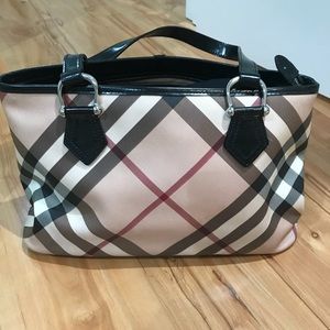 Authentic Burberry purse